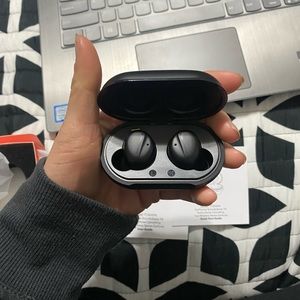 Taotronics wireless noise canceling earbuds brand new in box